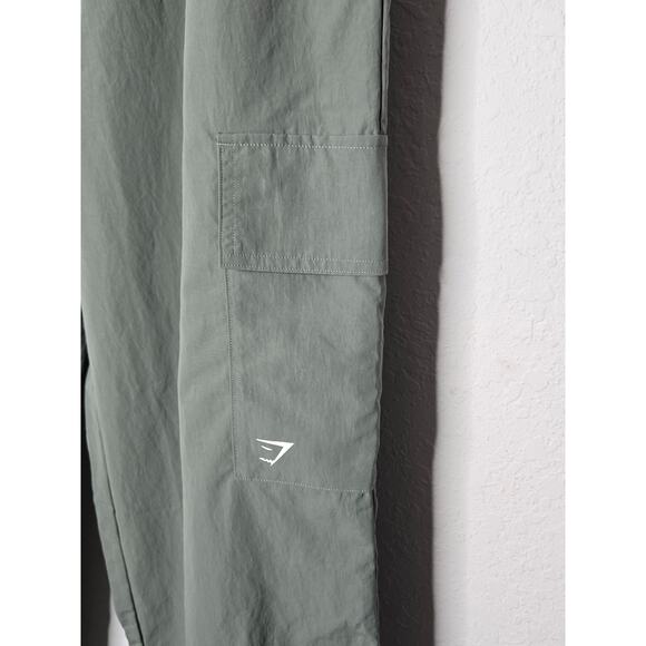 Gymshark Green Cargo Pants - Picture 6 of 11